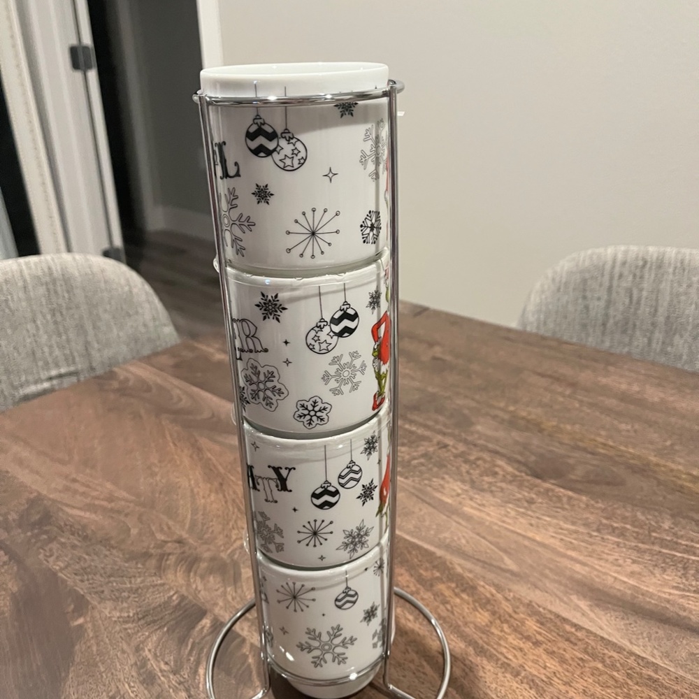 Grinch Mugs - Picture 8 of 8